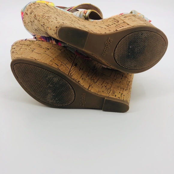 Floral Summer Bow Platform Wedges - Picture 8 of 8